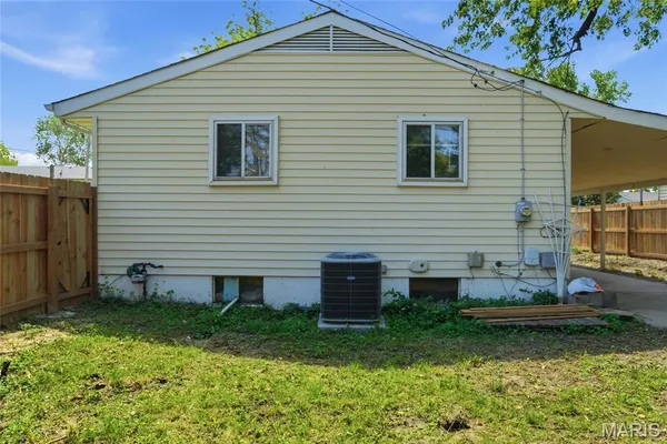 $1,650 | 1 Oxford Place, St. Charles, MO 63301