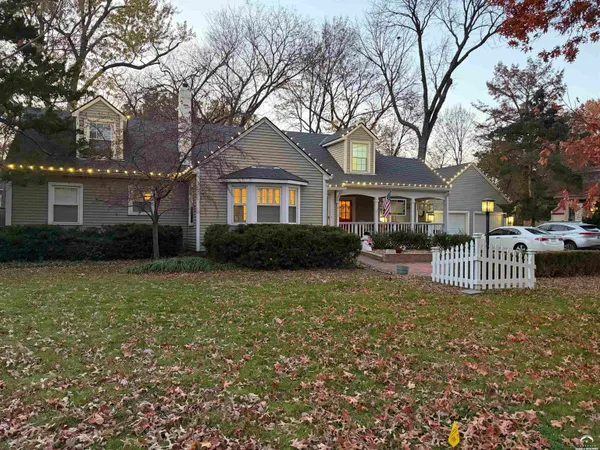 $599,000 | 2115 Massachusetts Street, Lawrence, KS 66046