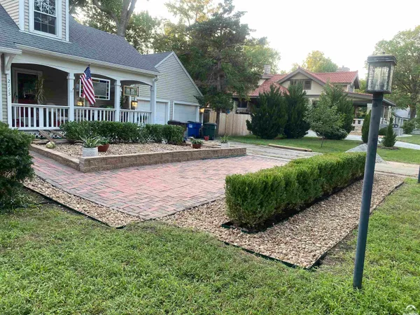 $599,000 | 2115 Massachusetts Street, Lawrence, KS 66046
