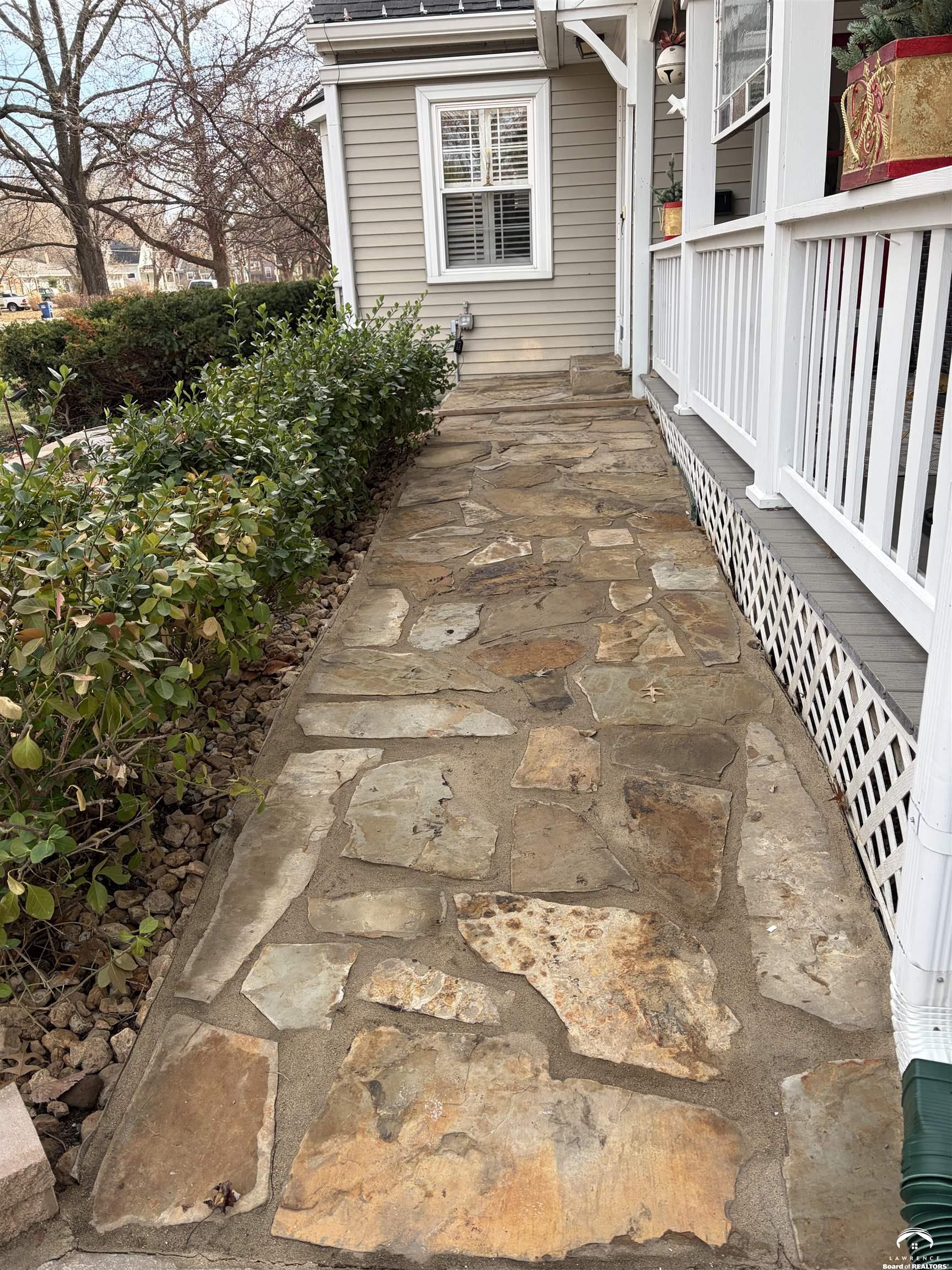 2115 Massachusetts Street Lawrence, KS 66046 - Photo 9 of 53