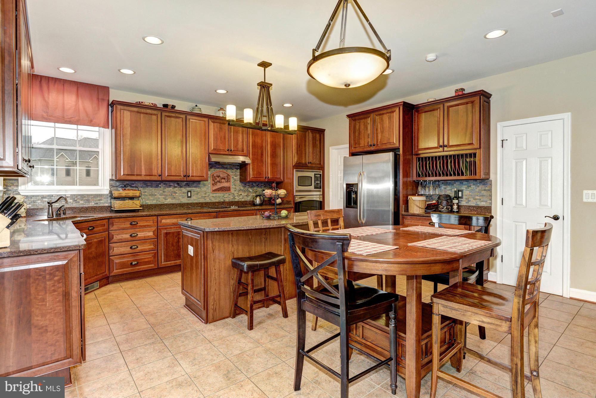 12127 Fulton Ridge Drive Fulton, MD 20759 - Photo 7 of 29 Gourmet Kitchen