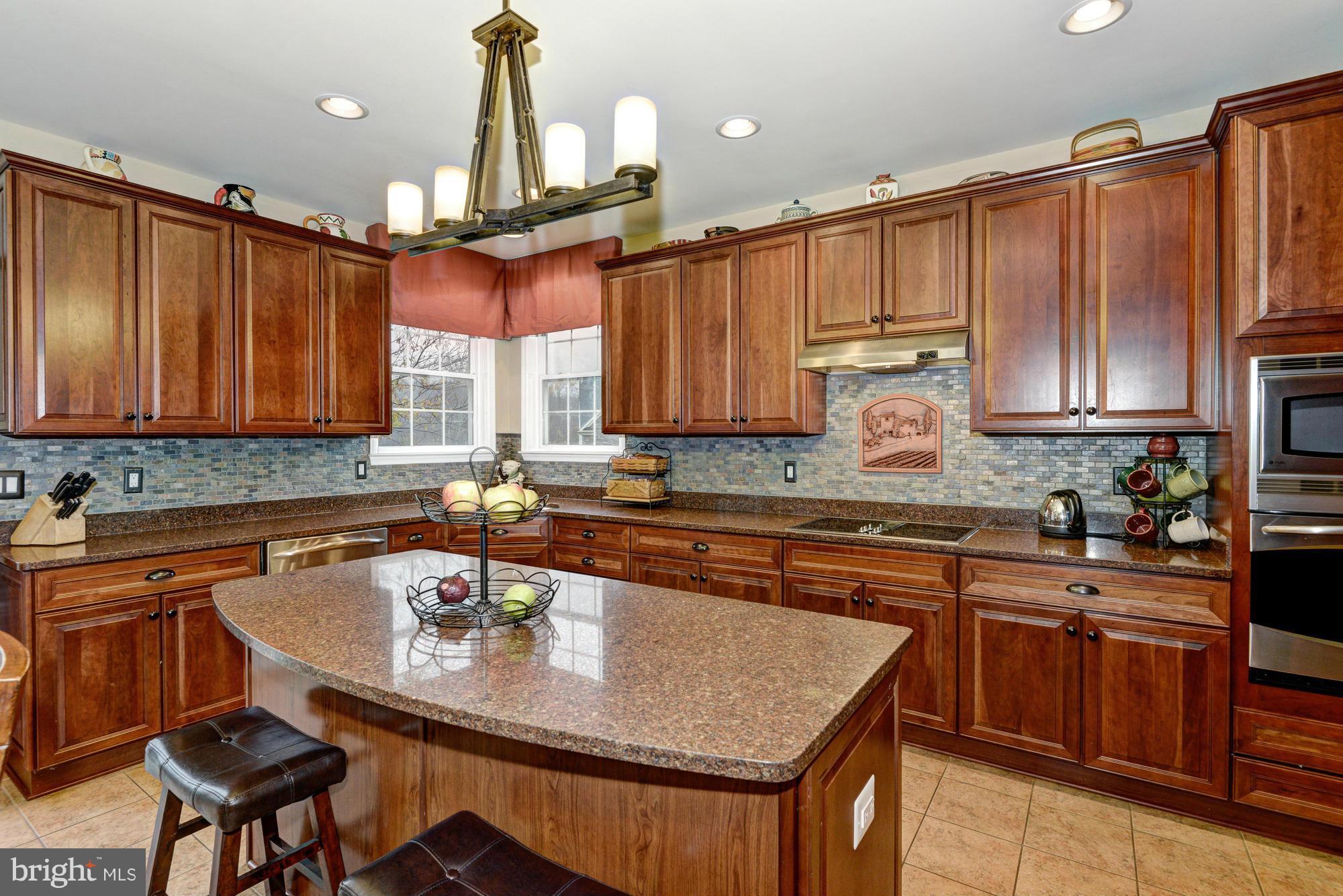 12127 Fulton Ridge Drive Fulton, MD 20759 - Photo 9 of 29 Gourmet Kitchen