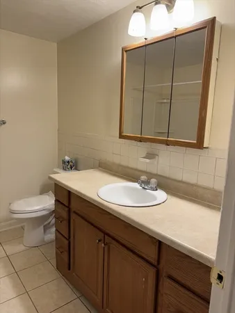 $1,700 | 23 North Avenue, Unit 22, Rockland, MA 02370