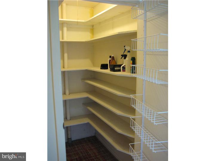 60 Quinton Alloway Road Quinton, NJ 08079 - Photo 6 of 25 Hallway
