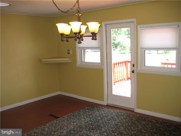 60 Quinton Alloway Road Quinton, NJ 08079 - Photo 8 of 25 Dining Room