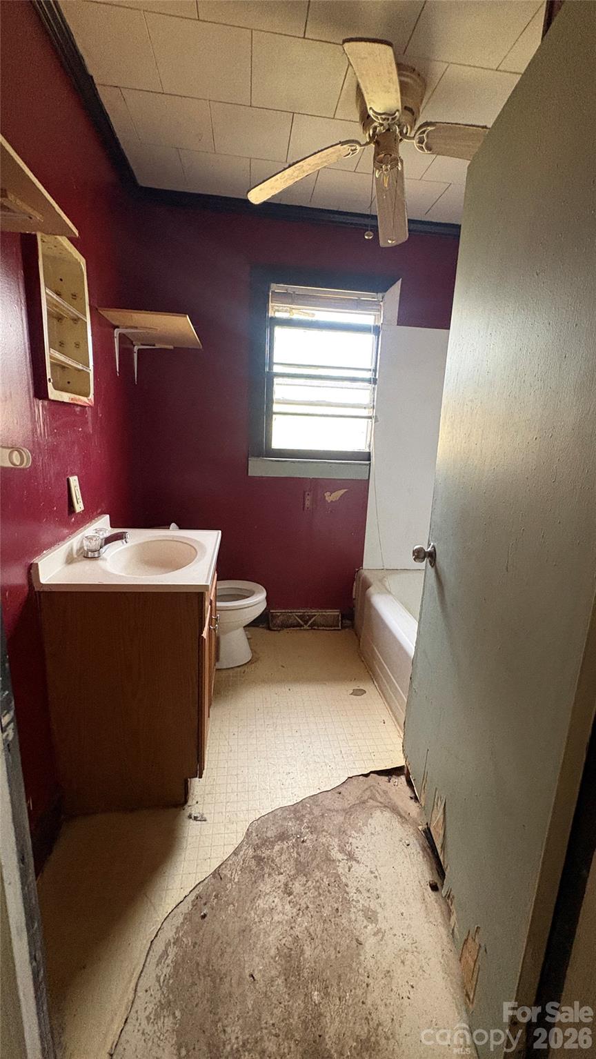 3078 Pax Hill Road Morganton, NC 28655 - Photo 11 of 21