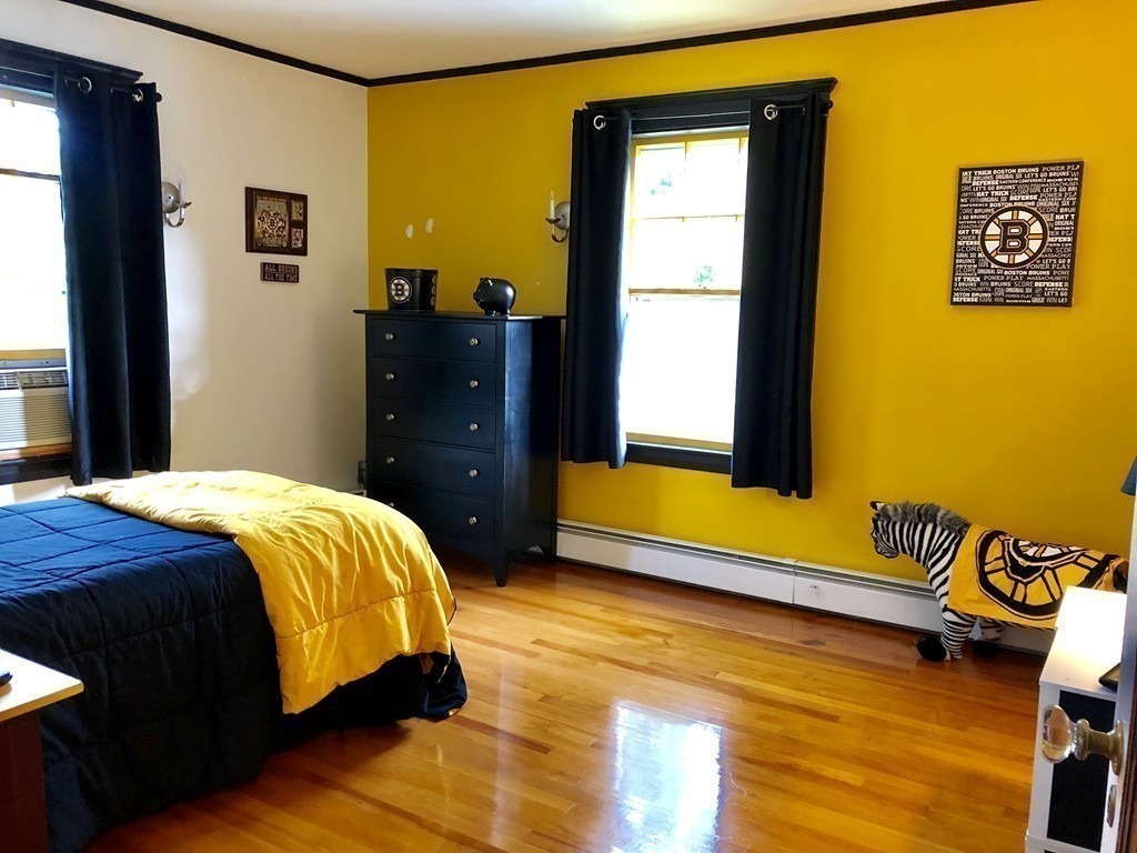 8 Marion Road Marblehead, MA 01945 - Photo 21 of 30