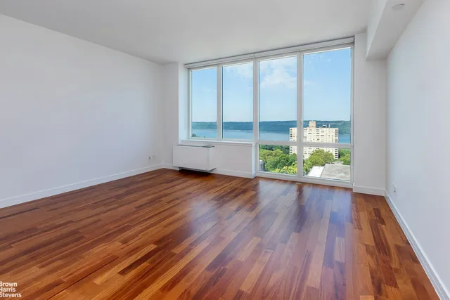 $2,490,000 | 640 West 237th Street, Unit 20B | Riverdale