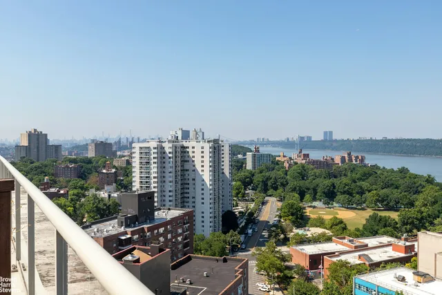 $2,490,000 | 640 West 237th Street, Unit 20B | Riverdale