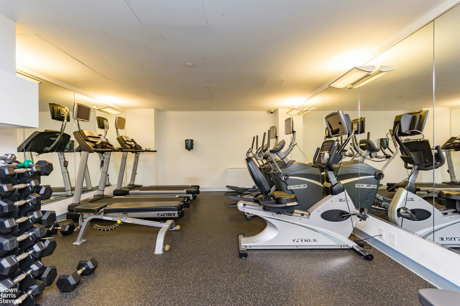 640 West 237th Street, Unit 20B Bronx, NY 10463 - Photo 32 of 69