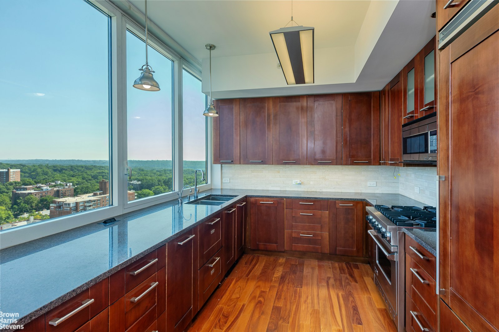 640 West 237th Street, Unit 20B Bronx, NY 10463 - Photo 7 of 69