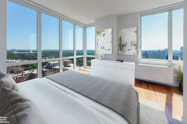$2,490,000 | 640 West 237th Street, Unit 20B | Riverdale