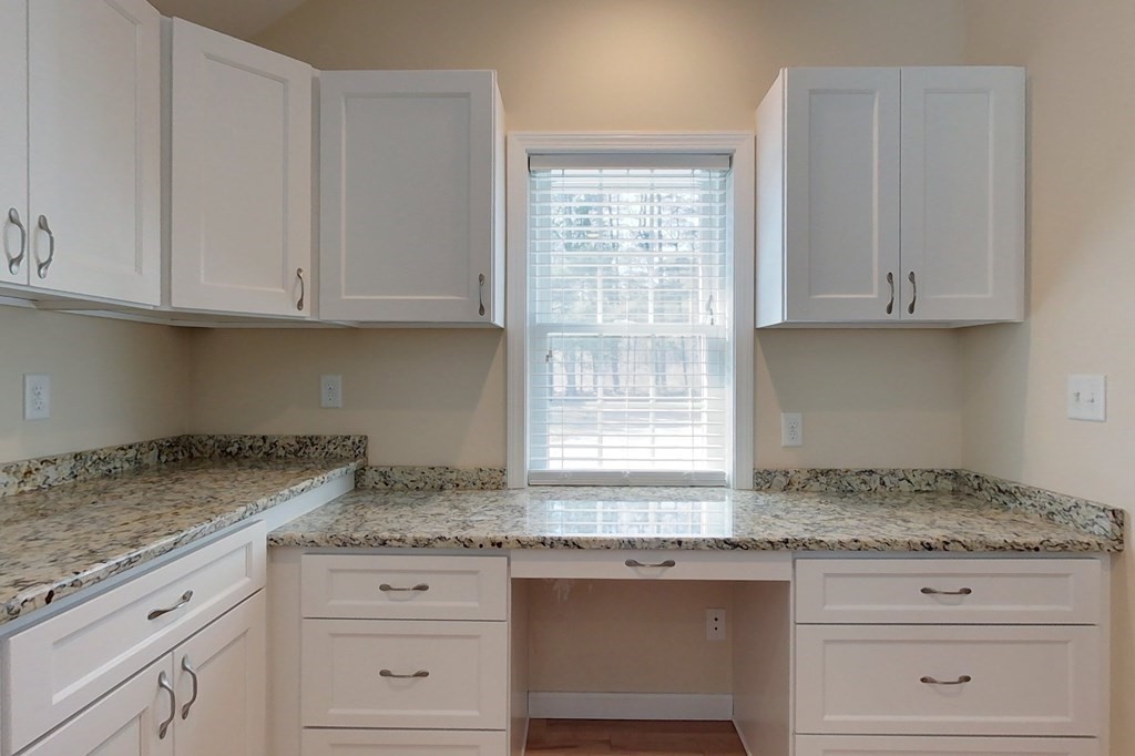 41 Groton-Shirley Road Ayer, MA 01432 - Photo 15 of 42 Gallery Image 15