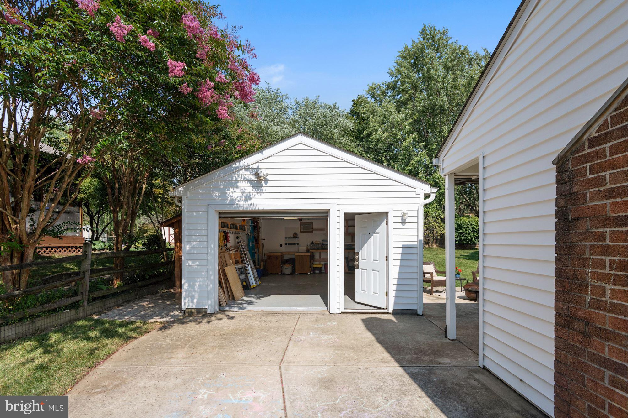 17617 Buehler Road Olney, MD 20832 - Photo 31 of 42 Detached Garage