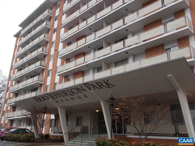 $1,600 | 1800 Jefferson Park Avenue, Unit 112, Charlottesville, VA 22903