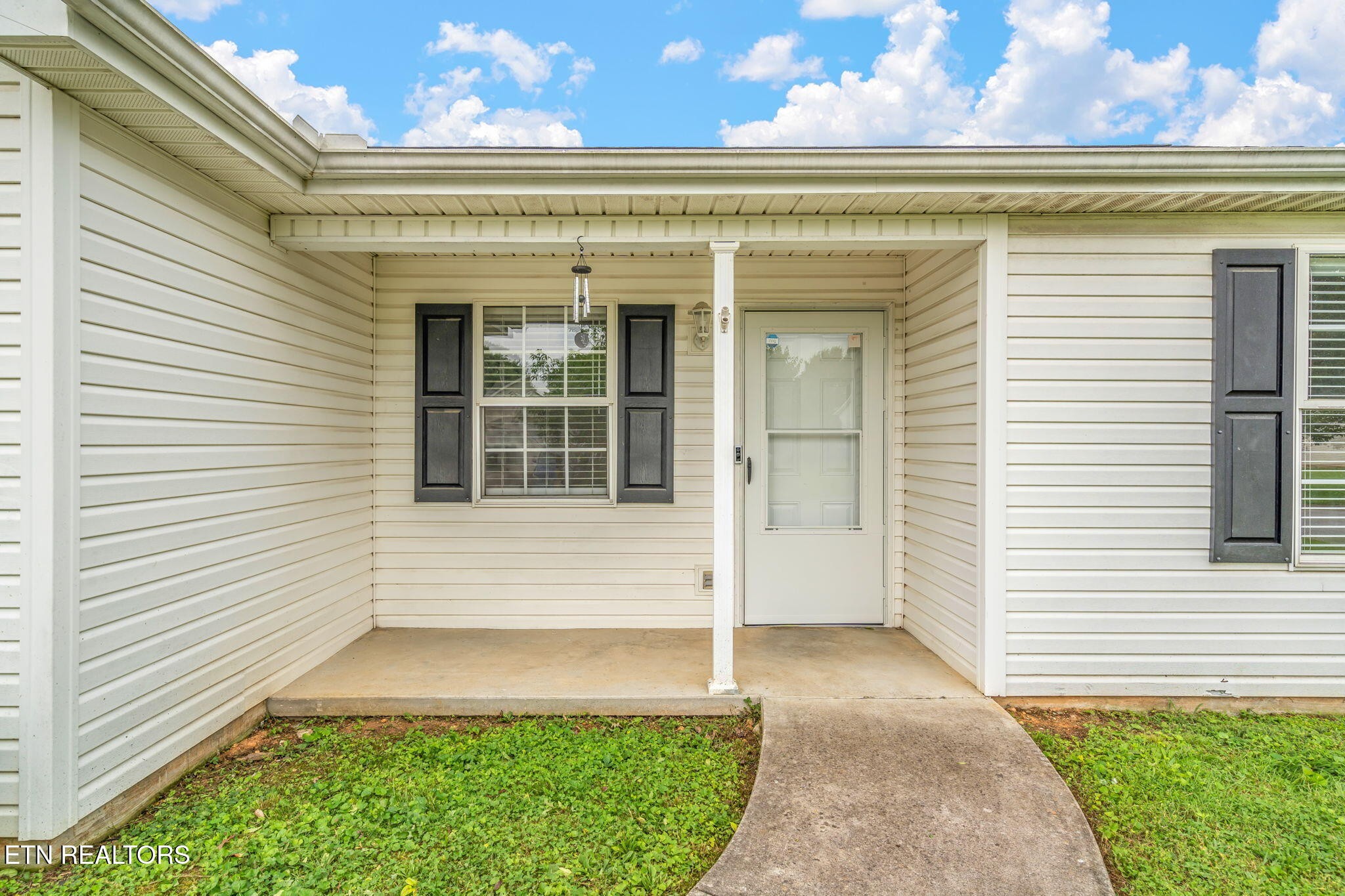 7536 Gary White Road Corryton, TN 37721 - Photo 4 of 26