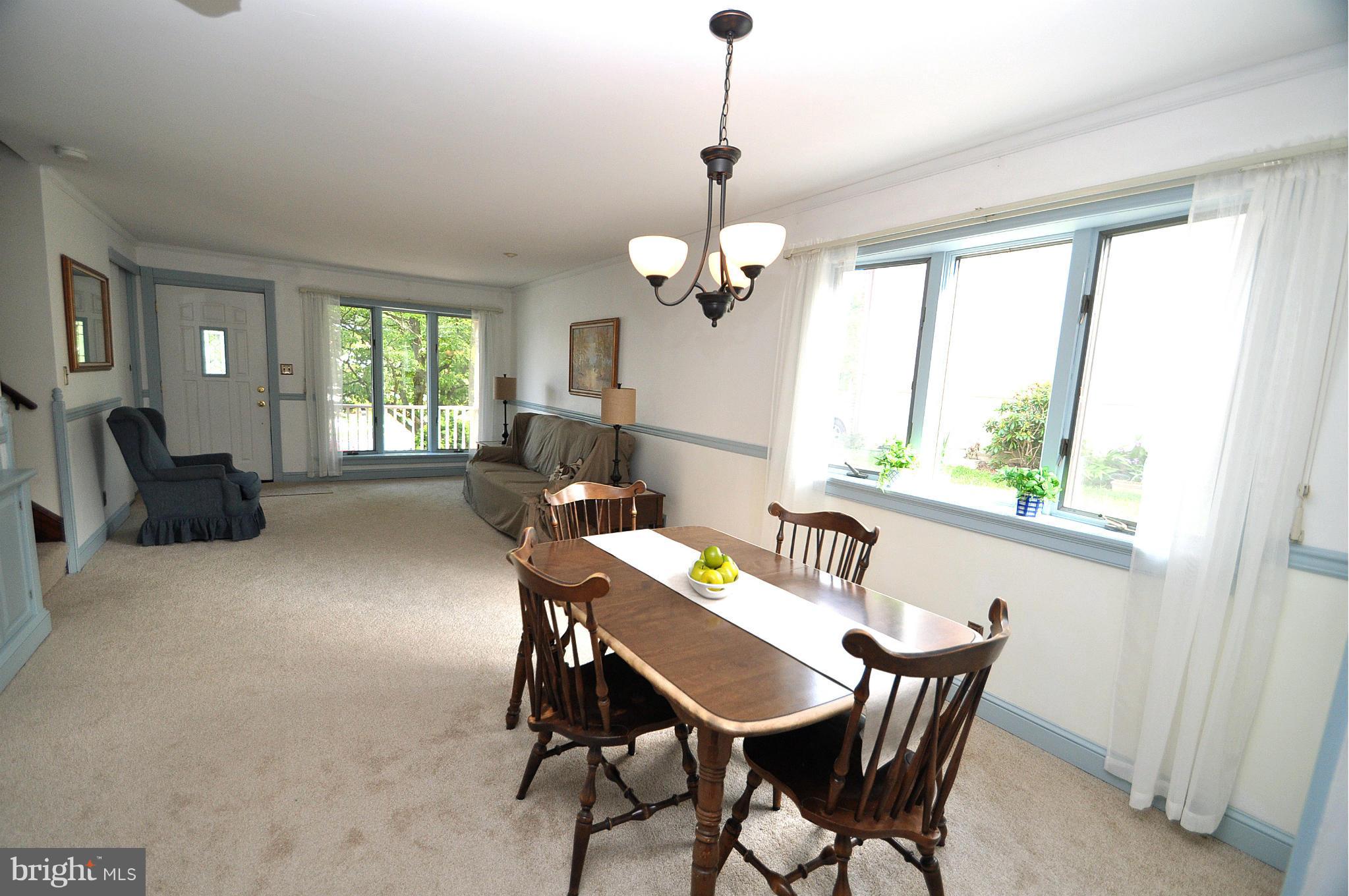 9218 Orbitan Road Baltimore, MD 21234 - Photo 7 of 30 Dining Room