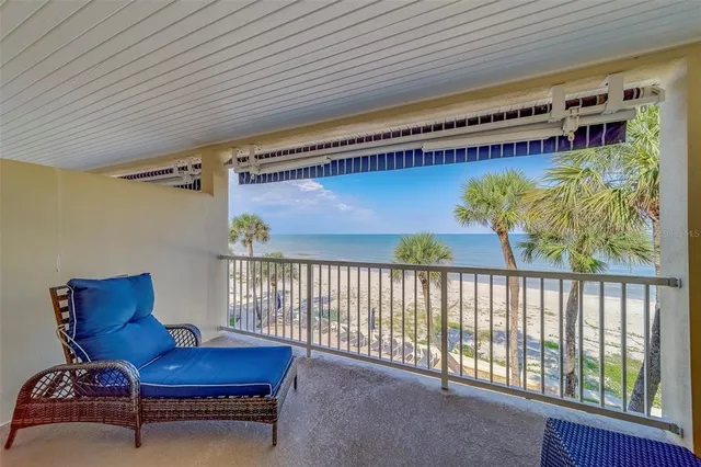 $6,700 | 2250 Gulf Boulevard, Unit B2, Belleair Beach, FL 33786