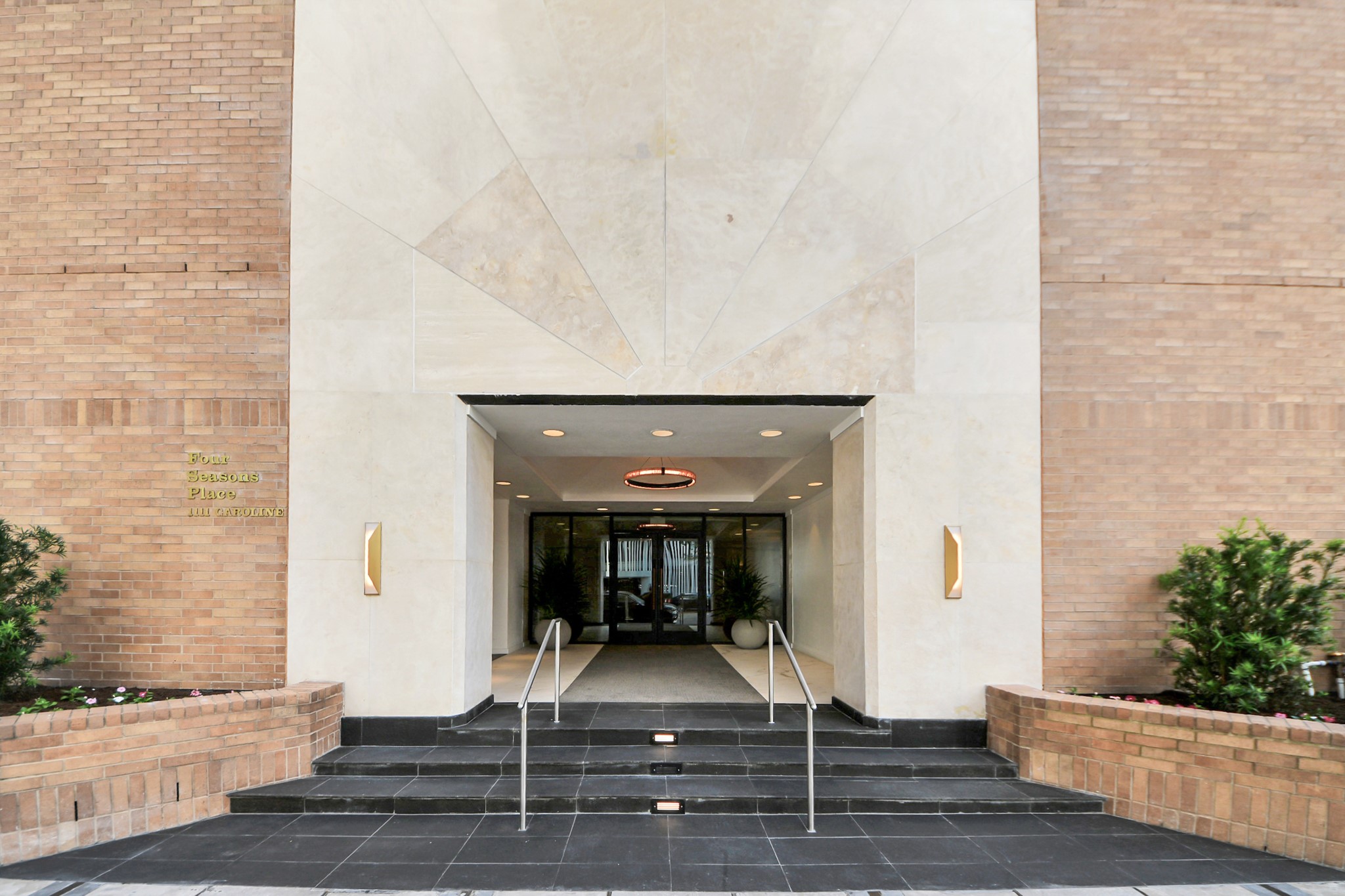 1300 Lamar Street, Unit T8 Houston, TX 77010 - Photo 30 of 48 a living room with furniture and flowers