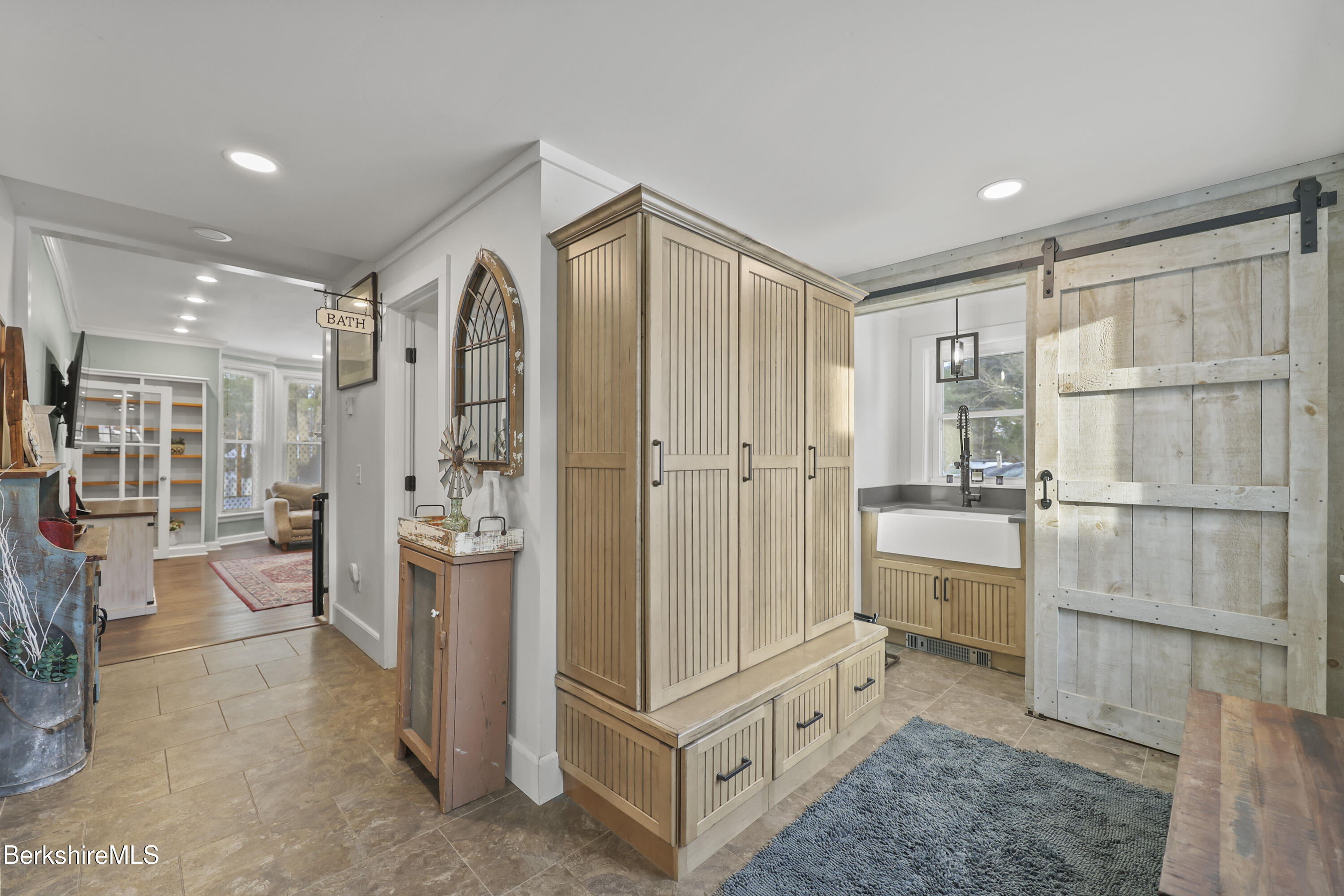 295 Blair Road Williamstown, MA 01267 - Photo 6 of 37 Mud Room
