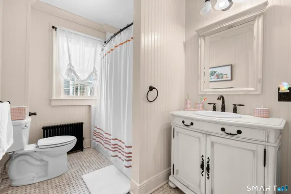$574,999 | 65 Brooklawn Place, Bridgeport, CT 06604