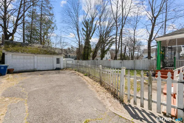 $574,999 | 65 Brooklawn Place, Bridgeport, CT 06604
