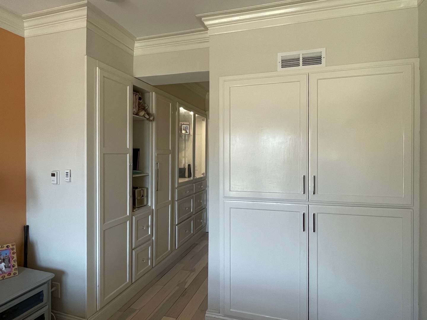 408 North Prairie Street, Unit 8 Champaign, IL 61820 - Photo 14 of 19 a bathroom with a glass shower door