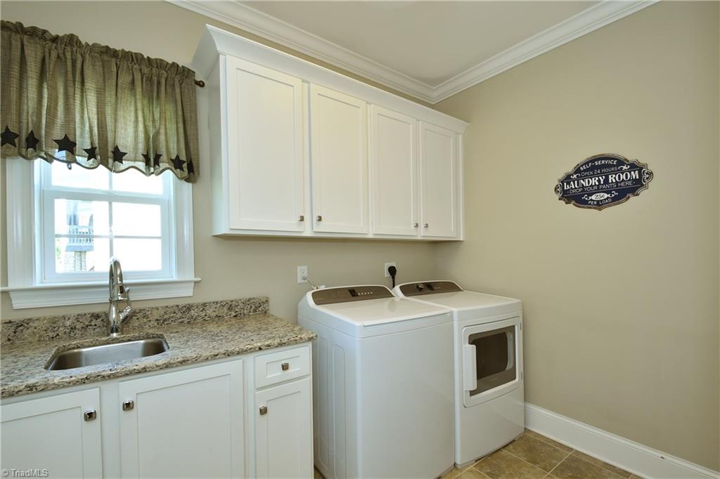 974 Heron Ridge Road Winston-Salem, NC 27106 - Photo 14 of 30 Gallery Image 14