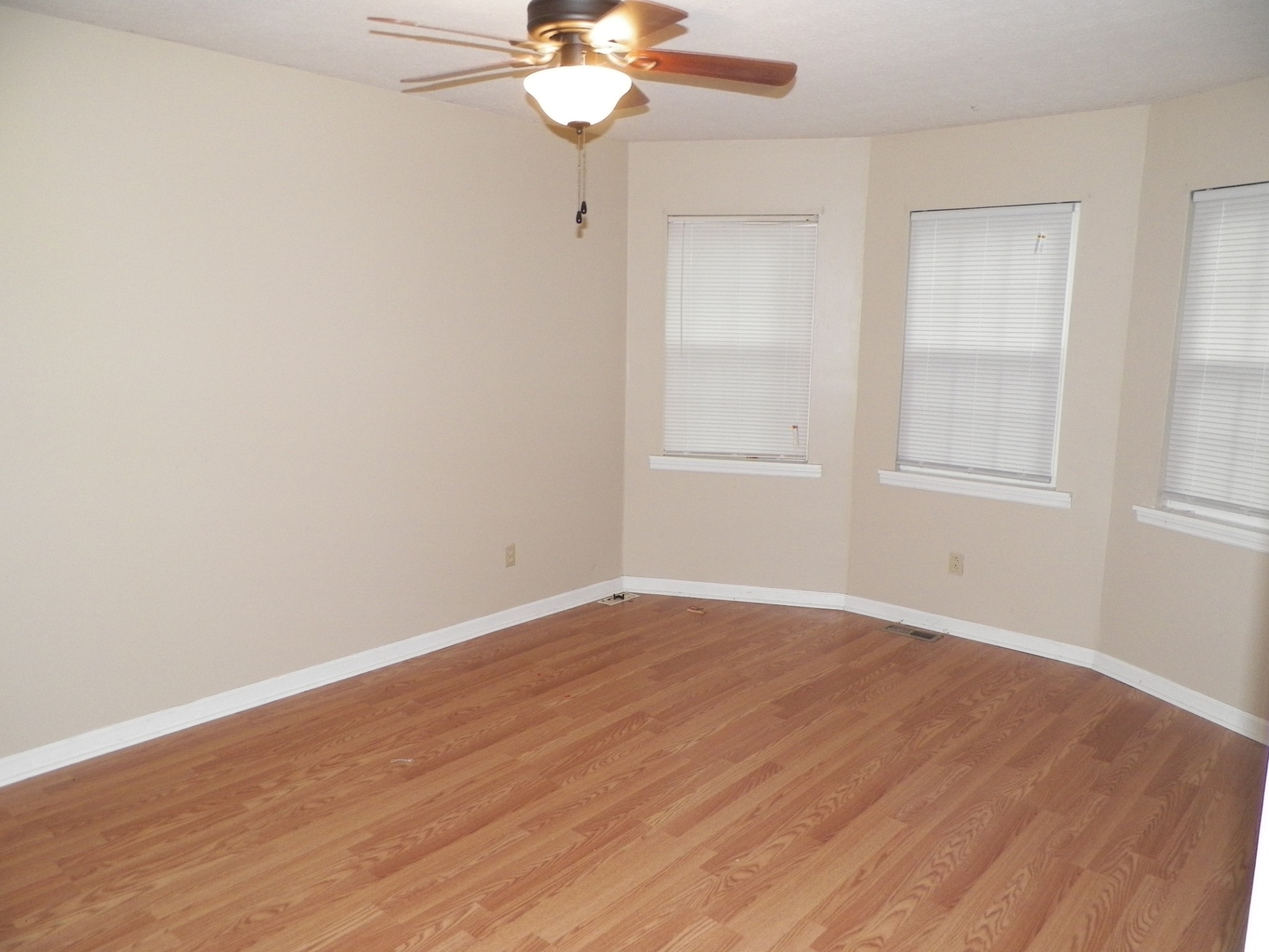 750 Chaffin Road Lafayette, TN 37083 - Photo 6 of 10 Gallery Image 6