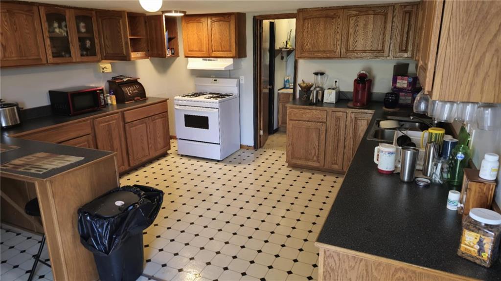 306 East 5th Street Colony, KS 66015 - Photo 13 of 23