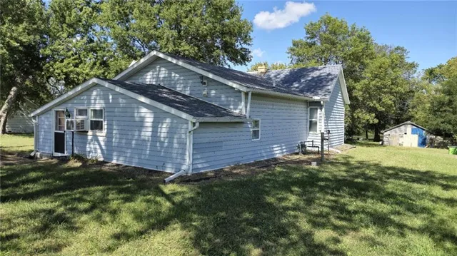 $75,000 | 306 East 5th Street, Colony, KS 66015