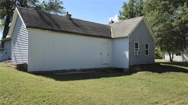 $75,000 | 306 East 5th Street, Colony, KS 66015