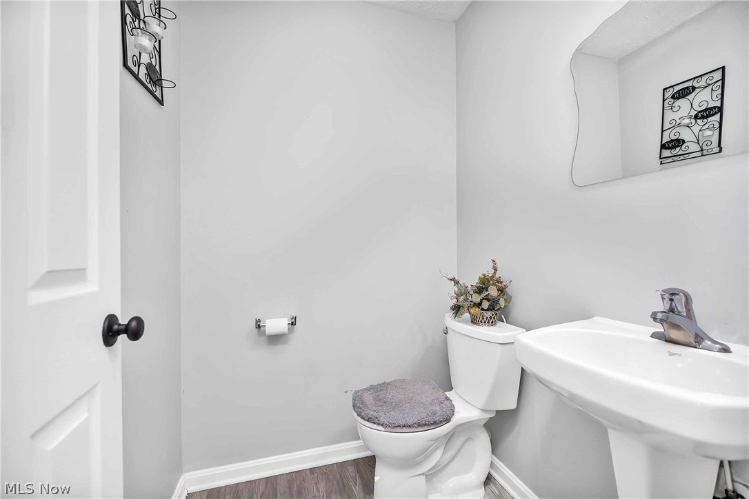 4417 Brooks Road Cleveland, OH 44105 - Photo 13 of 34