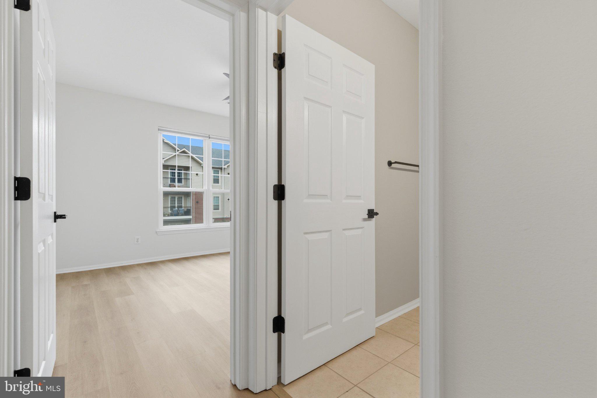 1580 Spring Gate Dr., Unit 4303 McLean, VA 22102 - Photo 14 of 41 Bright and airy entryway awaits you.