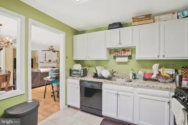 $2,299 | 9244 Cardinal Forest Lane, Unit 101, Lorton, VA 22079