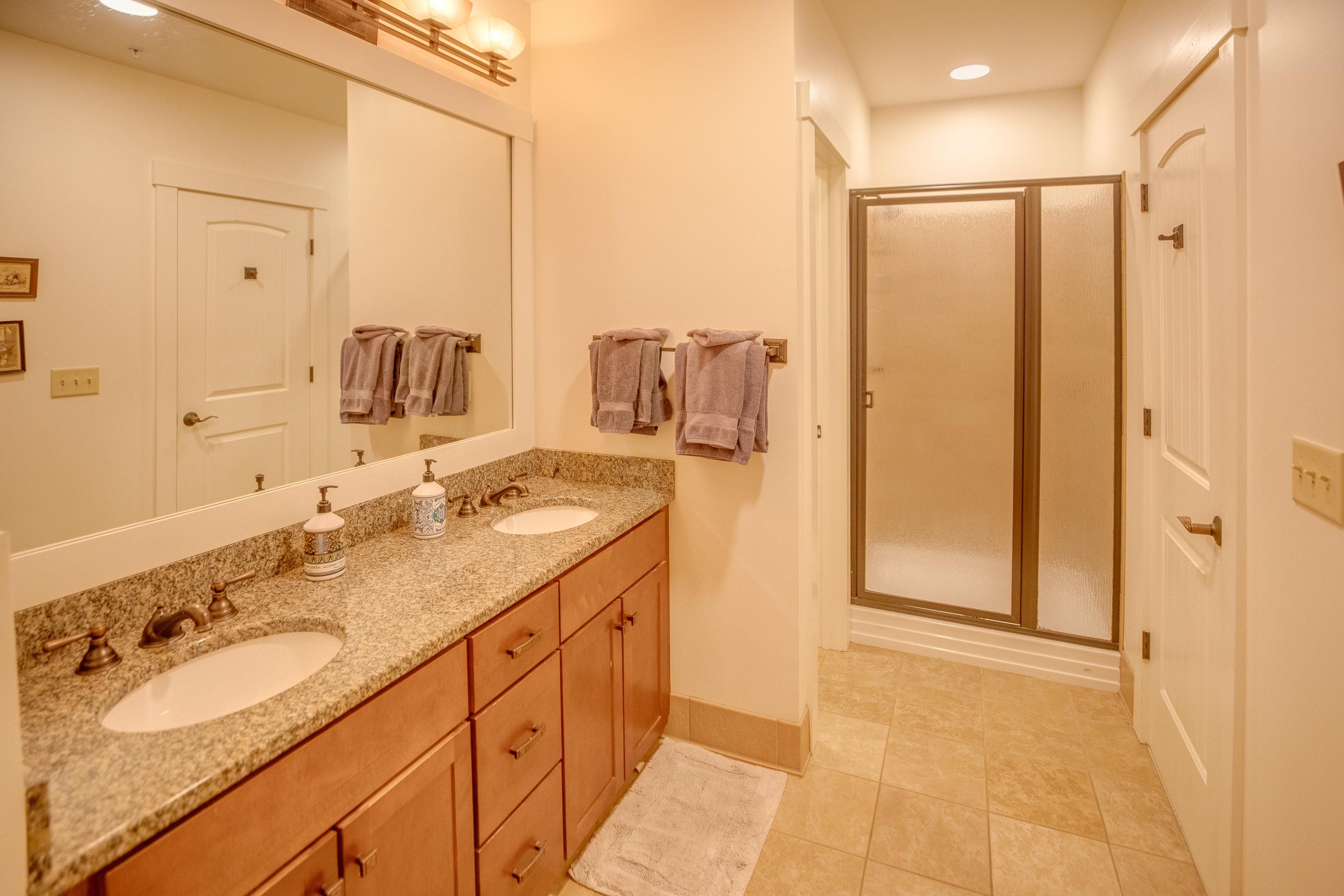 9 Riverside Terrace Drive, Unit 2F Lincoln, NH 03251 - Photo 23 of 31 Gallery Image 23