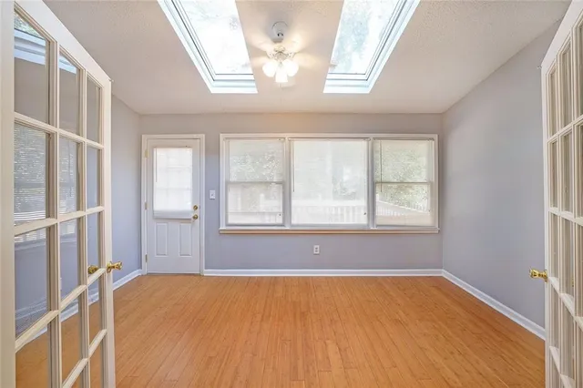 $250,000 | 1115 Country Club Place, Kennesaw, GA 30144