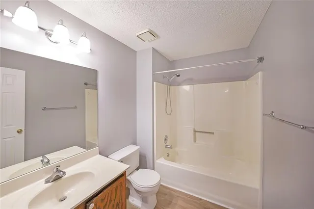 $250,000 | 1115 Country Club Place, Kennesaw, GA 30144