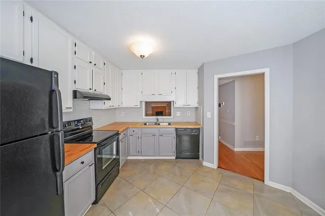 $250,000 | 1115 Country Club Place, Kennesaw, GA 30144