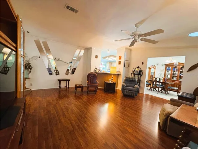 $289,000 | 107 Hibiscus Way, Leesburg, FL 34748