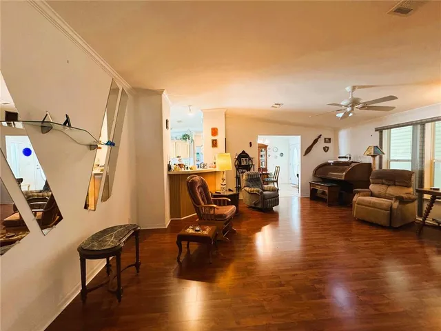 $289,000 | 107 Hibiscus Way, Leesburg, FL 34748