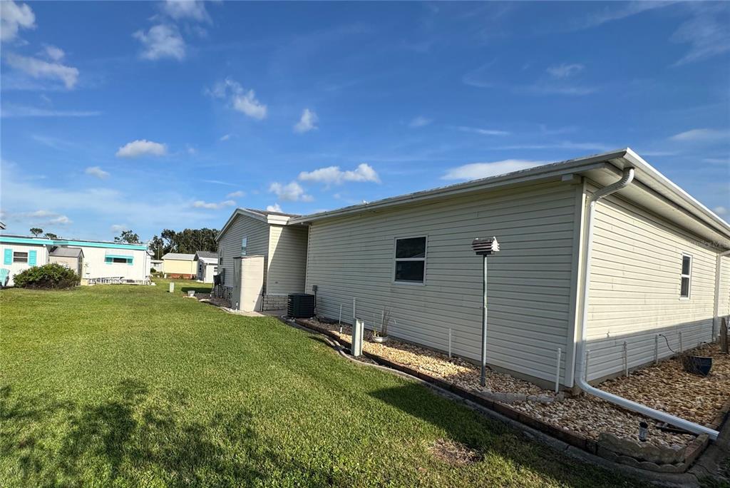 107 Hibiscus Way Leesburg, FL 34748 - Photo 9 of 65