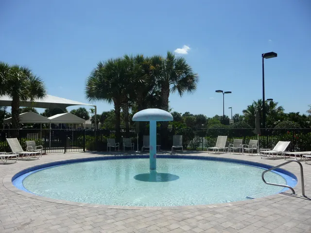 $3,800 | 3016 Rockville Lane, Royal Palm Beach, FL 33411