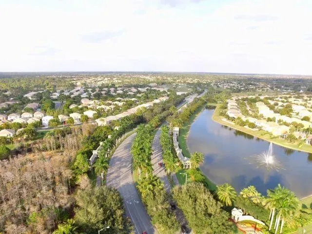 $3,800 | 3016 Rockville Lane, Royal Palm Beach, FL 33411