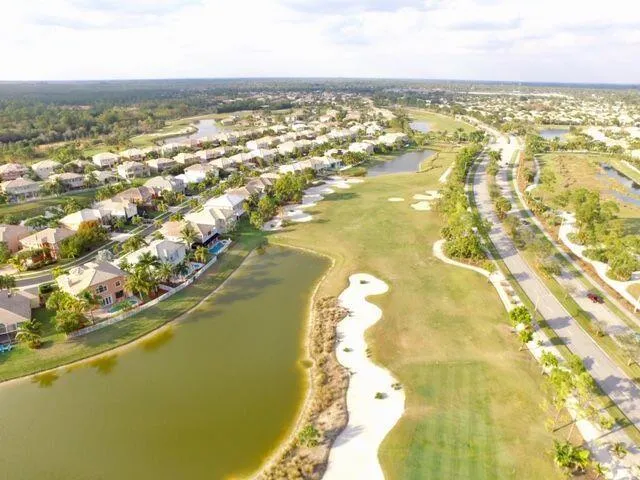 $3,800 | 3016 Rockville Lane, Royal Palm Beach, FL 33411