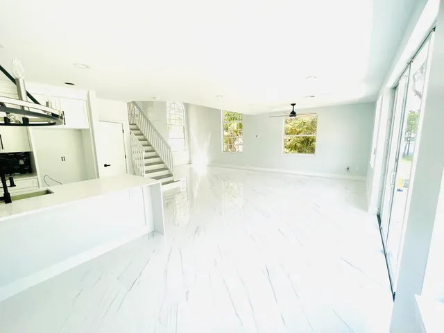 $3,800 | 3016 Rockville Lane, Royal Palm Beach, FL 33411