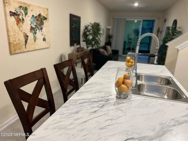 $1,900 | 106 Whispering Brook Dr Street, St. Augustine, FL 32084