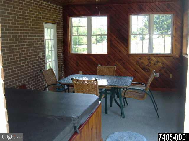 2516 Meeting House Road Spring Grove, PA 17362 - Photo 9 of 16