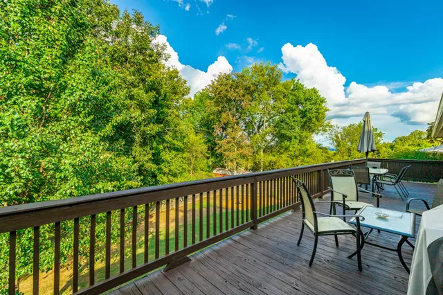 $529,900 | 1325 Highland Road, Chattanooga, TN 37415