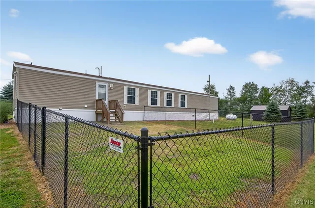 $397,000 | 505 County Rte 50, Boylston, NY 13083